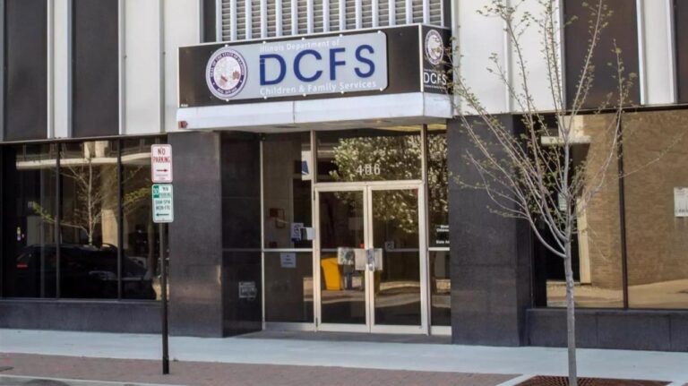 What to Do Immediately If DCFS Shows Up at Your Door
